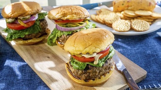 Pimento Cheese Stuffed Burgers