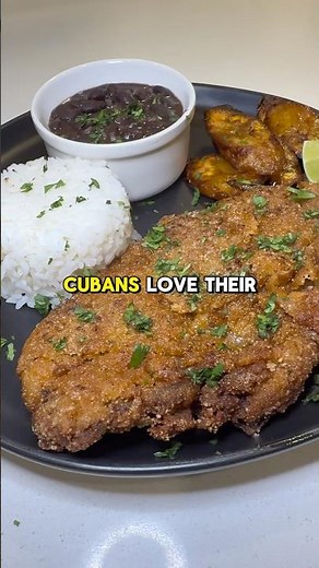 Authentic Cuban Bistec Empanizado (Breaded Steak) 🔥🇨🇺 recipe (description) ↗️ #steak #cuban