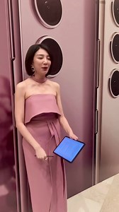 421K views · 6.5K reactions | အရမ်းတော်တဲ့ MC တိုင်းရဲ့နောက်မှာ ...... 來來來來 အပျော်ပေါ့ 來 ( video ရိုက်ပေးသူတွေရဲ့အသံကအသက် )  | Teresa Khine | Facebook