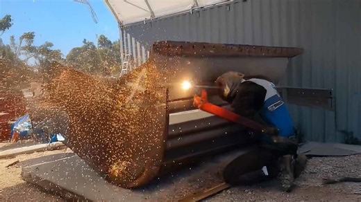 Bucket repair from worn to like-new