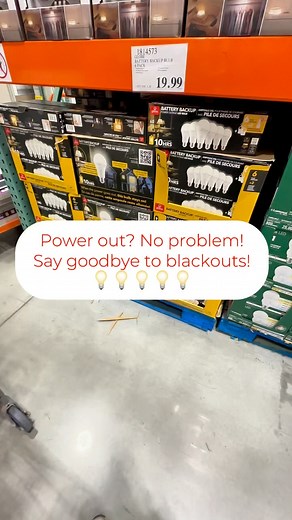 Costco Finds Canada on Instagram: "💡NEW!!! ‌ Battery Backup Power Outage LED Bulb from @globeelectric is now available at Costco Canada in this 6 pack plus 2 portable sockets for $15.99 until October 27th!!! (Regular Price $19.99) ‌ 🛒 My husband was impressed with this find!! I can’t even count how many times we’ve had power outages and no portable lighting to be found anywhere! 🫣 ‌ 💡These battery backup bulb work just like regular bulbs BUT have batteries made inside them!! If the power goe