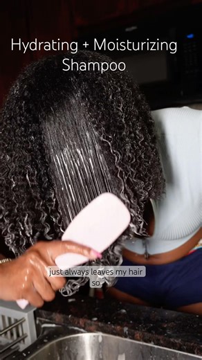 Hydrating + Moisturizing Shampoo🫧#naturalhairlove #washdayroutine #type4natural #curlyhaircare