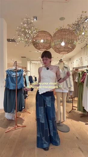 Free People OOTD: Visual Manager Style