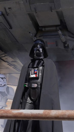 Darth Vader's Star Wars Galaxy's Edge Debut Is Absolutely Insane! 😱 #StarWars #disneyland