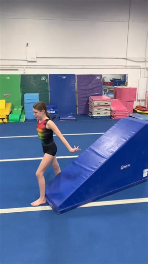 232K views · 853 reactions | When performing a switch leap, some athletes have trouble getting their back leg up high enough - this drill helps athletes engage the muscles needed to swing their leg up higher, while also maintaining good posture!  Featured product is the “Smart Wedge” | Tumbl Trak | Facebook