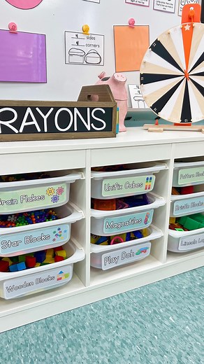 ⚙️ STEM BINS IN THE CLASSROOM ⚙️ Here’s a video explaining how I structure the use of stem bins in my Kindergarten classroom! Each morning as my students trickle in, they are assigned a stem bin that allows them to be creative and interact with their classmates as I get the day started by checking folders, taking attendance & lunch count, etc. I have used stem bins for several years in my classroom, and love low prep & easiness it allows for us to have in the mornings as we start our day! Let me