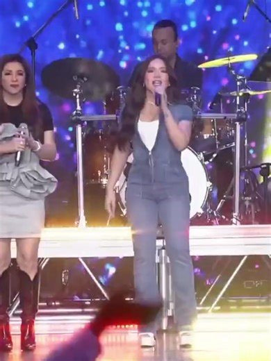 Funny Moments of Regine Velasquez and Angeline Quinto