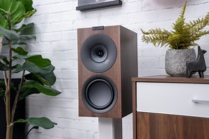 🔊 Learn more about sensitivity, power, and impedance here: https://audioadvice.io/speakernumbersexplained 🎶 Understanding these three terms is key to matching your speakers and amp for the best sound! Explore our guide and shop for the best gear to optimize your setup! #SpeakerSensitivity #AudioTips #HomeAudio #HiFi #Audiophile #HomeTheater #MusicLovers | Audio Advice