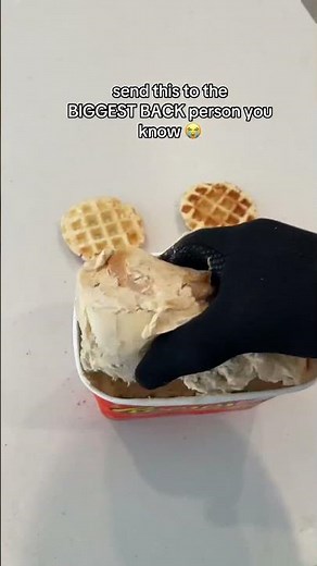 Walmart sugar cookies and Reese’s peanut butter ice cream is the best duo