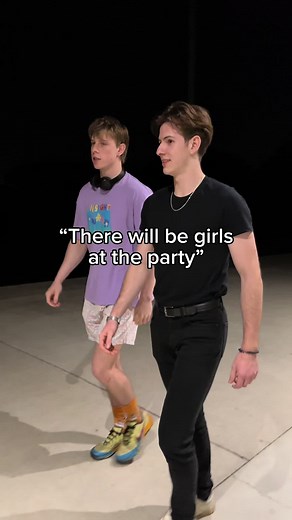 Measuring the Height of a Tree: Exploring Otto's Climbing Adventure