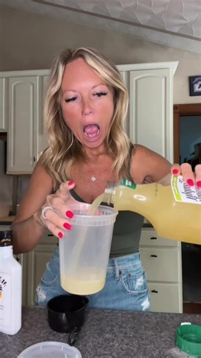 Easy Piña Colada Recipe Tutorial