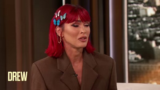 Megan Fox explains the meaning of her poem entitled “Unrealized Potential." Check out "Pretty Boys Are Poisonous" here: https://amzn.to/3FS5FCD | The Drew Barrymore Show