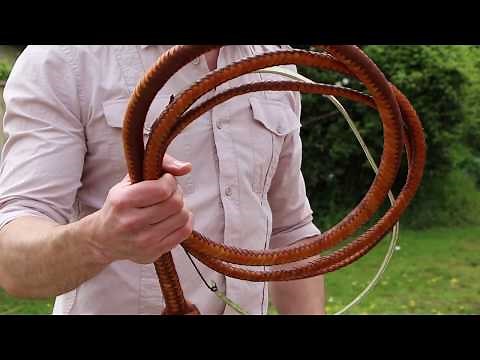 Magnoli Clothiers Deluxe Bullwhip - Cracking Demonstration