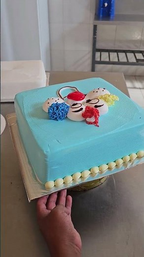 ASI SE DECORAR LAS TORTAS DE CUMPLEAÑOS