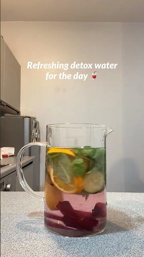 Refreshing Detox Water for Summer Days | easy summer drink | best #detoxwater recipes #infusedwater