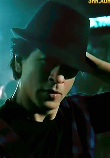 𝓙𝓪𝓫 𝓣𝓪𝓴 𝓗𝓪𝓲 𝓙𝓪𝓪𝓷 🤍😩 #ShahRukhKhan #SRK #jabtakhaijaan #solangichlebe #fy