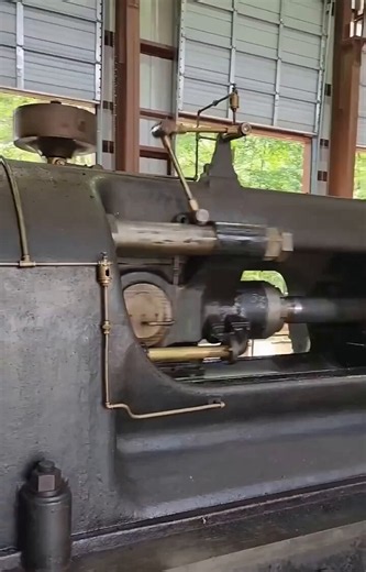 ベアリングに関しては単に「使われていた」では無くてですね。90年代に巡航ミサイルのジャイロに使う小型ベアリング、米国製の物が精度悪くて要求する性能が得られなかったので世界中のベアリングをトライアルしたら日本製は米国製の10倍の精度で値段は1/10以下だったと。