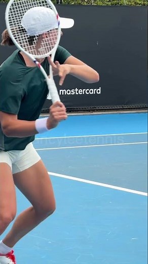 Iga Swiatek Forehand Slow Mo #slowmotion #tennis #forehand #fh #tennistechnique #tenniscoaching