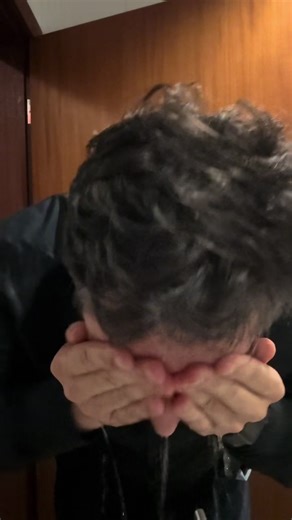 Vídeo de RANDOTRADER (@randotrader) relacionado a first date vs second date outfit