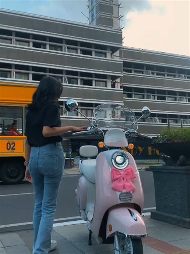 Tailing Bandung: Sepeda Listrik GR51