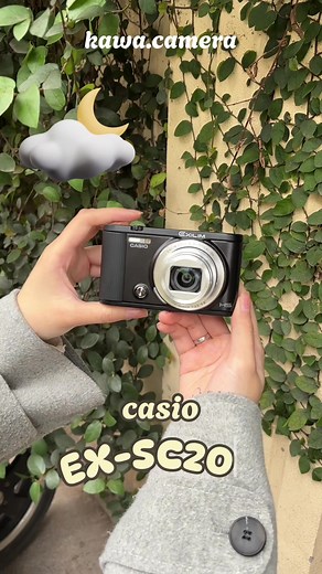 Explore the CASIO EX-SC200 Digital Camera Features