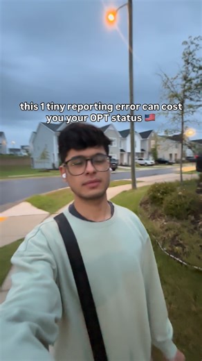 Rojusthityou - Finance | Job Hunting | Interviewing on Instagram: "here’s what I would do: 1. You only have 90 unemployment days—under-reporting your role means days keep ticking even if you’re working. 2. Forgetting to report a new job or update your record with the SEVP Portal catches many students off-guard during audits or H-1B applications. 3. Copy-paste job descriptions won’t cut it; write a specific explanation on how this job is directly related to your field for each position. 4. Always