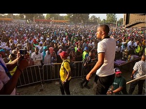 Citizen TV's Rashid Abdalla pulls a massive crowd during his super cup finals in Kwale!!