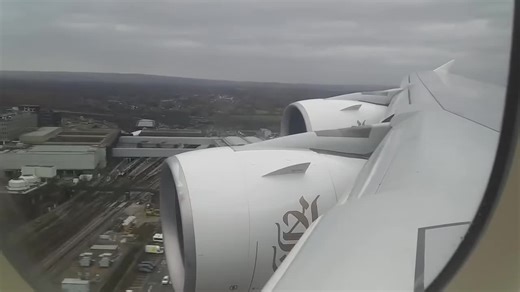 Emirates A380 Turbulence and Bumpy Landing Experience