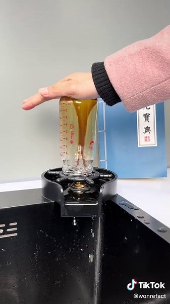 Automatic Glass Cup Washer for Easy Kitchen Cleaning