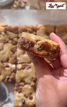 Chips Ahoy cookies stuffed with salted caramel 🍬 +🍪 #cooking #cookies #veganrecipe