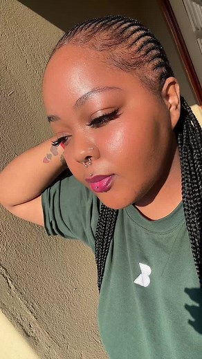 Sign Language Hand Gestures Performance Explained