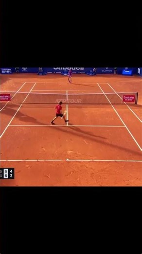 Tsitsipas Shows The Perfect Backhand Slice.