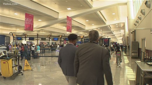 Internet outage briefly impacts several major websites