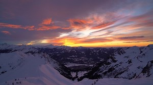 1.2K views · 75 reactions | Amazing sunset in the Alps and a great overnight in an igloo at 2000 m of altitude! Thanks to the whole Team of IgluLodge! #Alps #Igloo #Winter | Marco Kaschuba | Facebook