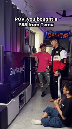 Jaze Phua 🇸🇬 潘大 | Who wants a Gaystation 5? 🙃 | Instagram