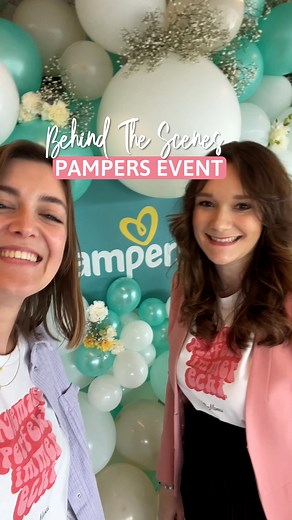 Behind the Scenes – Pampers Event: Letzte Woche waren wir auf dem @pampersde x @marenwolf Event in Köln zur Vorstellung der neuen Pampers Premium Protection Windel. 🤗 Auf dem Programm: - Panel Talk zum Thema Babyhaut & Pflege - Windeltorten Workshop - Saugfähigkeitstest der Premium Protection - Vorstellung des zusätzlichen Auslaufschutzes am Rücken – dem Stop & Schutz Täschchen Es war ein so tolles Event! 🥰 Kennst du die neue Premium Protection Windel mit dem Stop & Schutz Täschchen schon? ⬇️ 