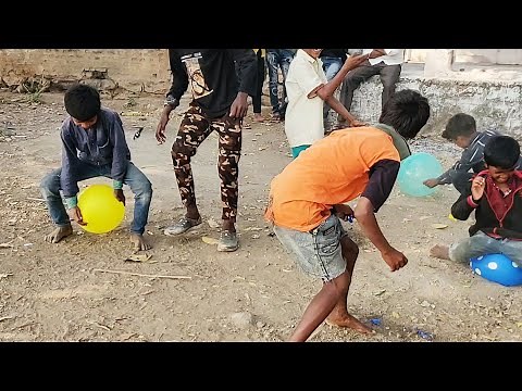 Kids Balloon Sit Pop and Balloons sit to pop