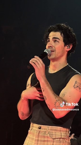 Gotta Find You 📍Newark, NJ #jonasbrothers #jonas #kevinjonas #joejonas #nickjonas #kevinjonasfanclub #joejonasfans #kevinjonasisthebest #nickjonasvibes #fyp #concert #thetour #gottafindyou #camprock @Jonas Brothers @joejonas @Kevin Jonas @Nick Jonas