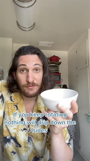 63K views · 1K reactions | Rotating works like magic! #reels #magical #rotating #kitchentips #cooking #useful | Sidneyraz | Facebook