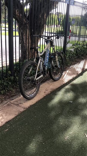 John✞🌲🍀⚔️🇦🇺🇮🇪 (@batman6297)’s videos with original sound - soundcloud tunes ©️