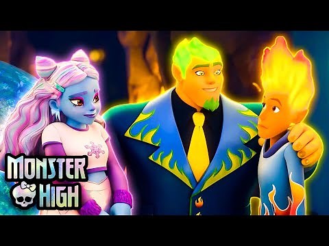 Heath and His Dad Save Monster High from Pixies 🧚🔥 | Monster High
