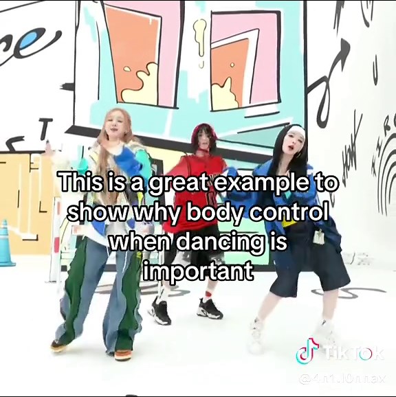 Ahnyeon's Body Control in Dance: A Must-Watch!