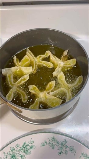 Cream cheese rangoon #short