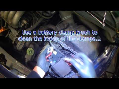 VW A4: New Beetle battery removal / replacement