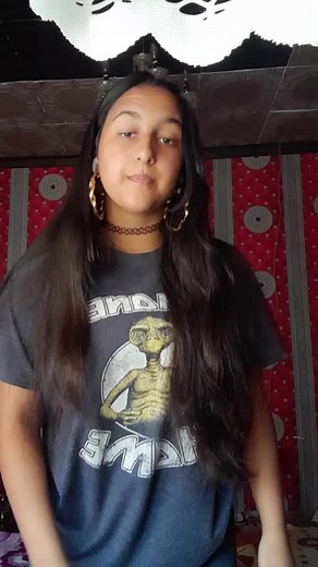 Alien Graphic T-Shirt Dance Performance