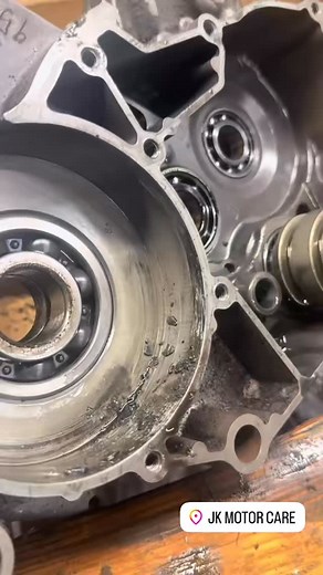 Kapotte big-end, blok volledig revisie bij JK Motor Care 🔧 Volg voor meer reparaties! 🇬🇧 Broken big-end, full engine rebuild at JK Motor Care 🔧 Follow for more repairs! #jkmotorcare #fyp #love #instagood #photooftheday #photography #art #beautiful #nature #travel #follow #picoftheday #happy #instadaily #style #reels #fashion #viral #explorepage #motorcycle #motorbike #mechaniclife | JK Motor Care