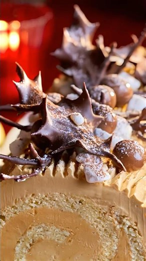 Coffee Buttercream Yule Log ⭐ #Coffee #Buttercream #YuleLog