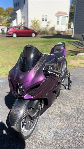 Showcasing the Cleanest GSXR 1000 Motorcycles Online