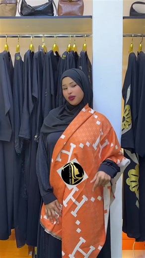 Fashion Trends: Scarf and Abaya Styling Tips