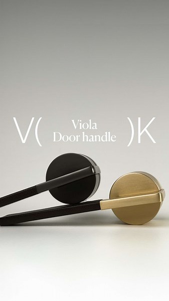 Introducing our Viola Door Handle Collection — timeless beauty in leather. Crafted in our own production facility, each handle undergoes meticulous in-house quality control while maintaining competitive pricing. The uniqueness of this collection lies in the ability to create your own combination by choosing the metal colour and leather texture to perfectly suit your interior concept. 📩 Send us a direct message to order or visit our showroom at: 2333 Wyecroft Road, Unit 11, Oakville, ON, Canada,